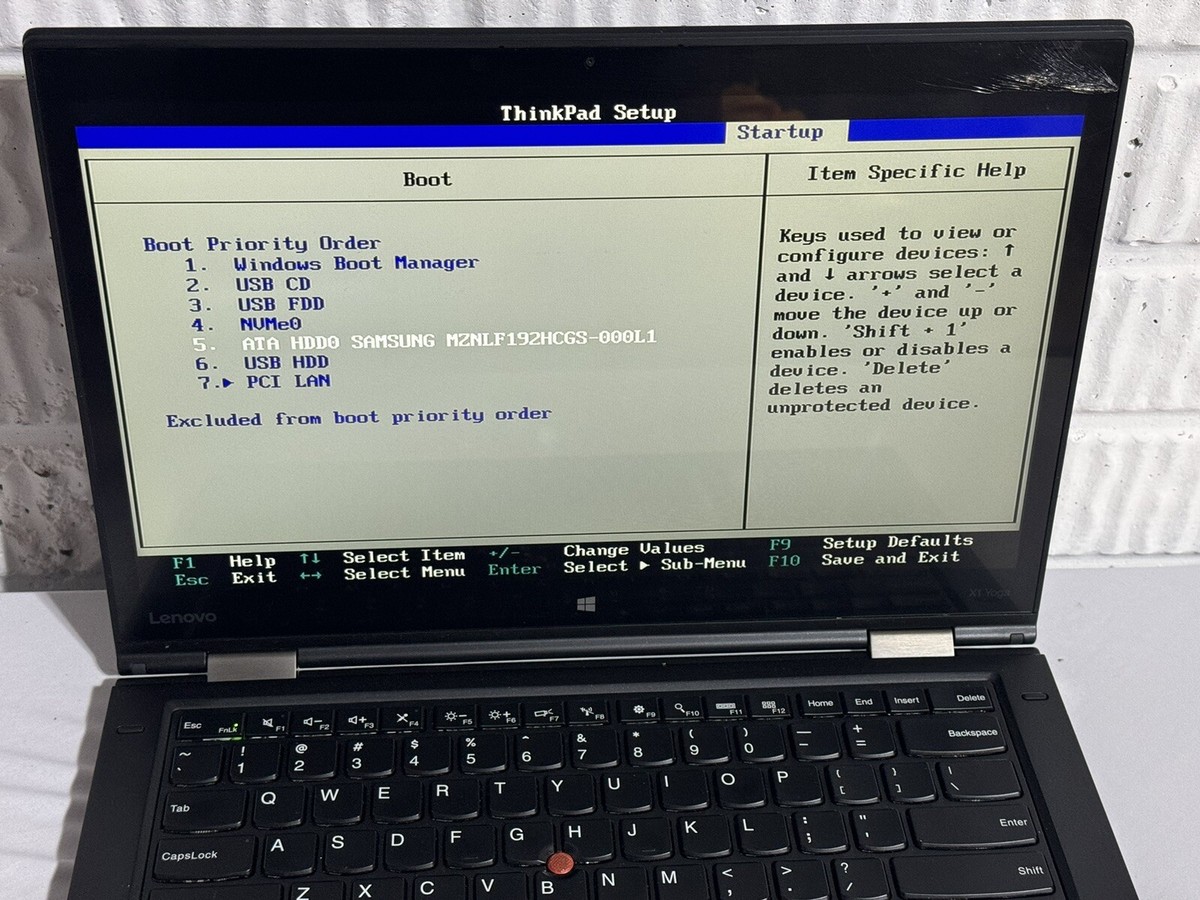 Lenovo ThinkPad X1 Yoga Carbon 4th – Cracked Screen – AS/IS