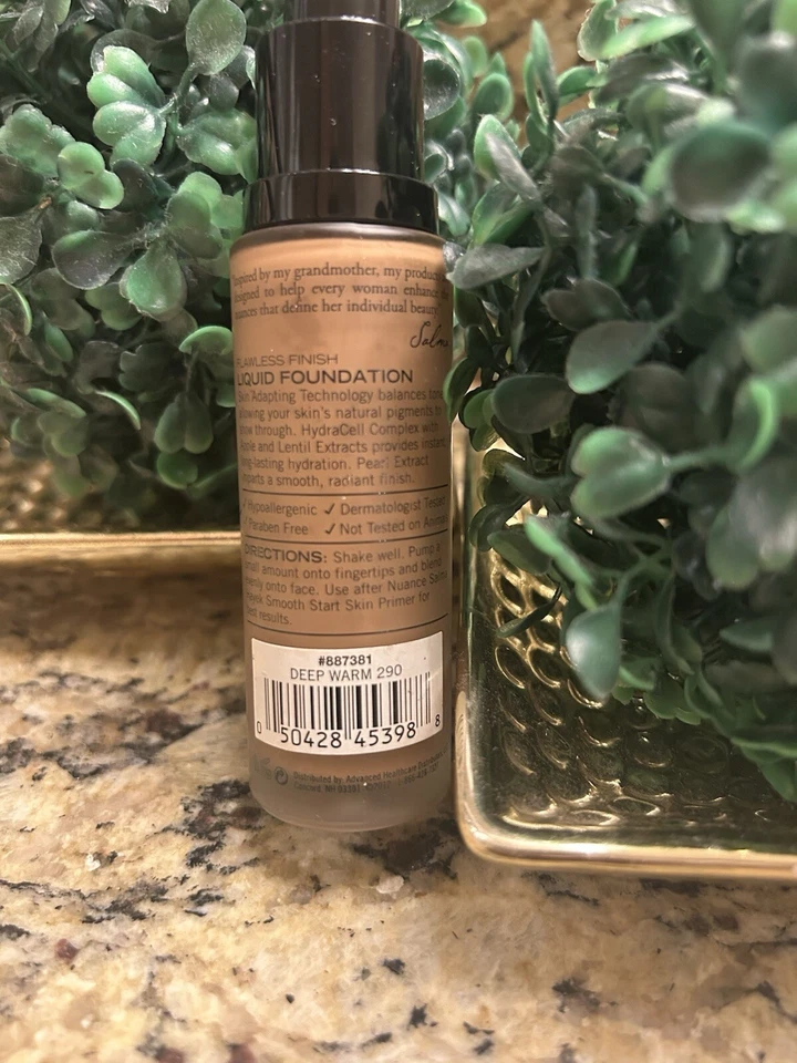 Nuance Salma Hayek Flawless Finish Liquid Foundation 290  Deep Warm - Image 2 of 4