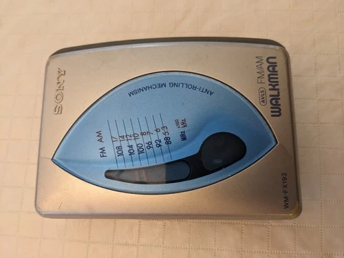 Vintage Sony WM-FX193 FM/AM Cassette Walkman not working