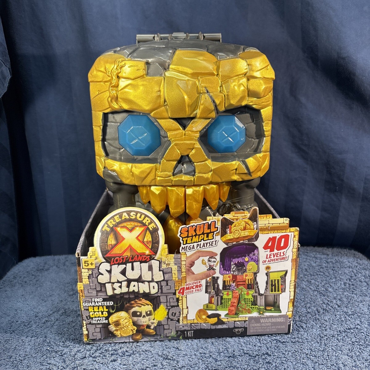 Treasure X Lost Lands Skull Island S1 Skull Temple Mega Playset S8