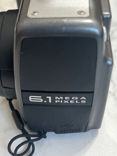 Kodak EasyShare DX7630 6.1 MP With Battery and charger , Case , No Memory Card , - Picture 17 of 19