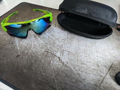 how to ship sunglasses