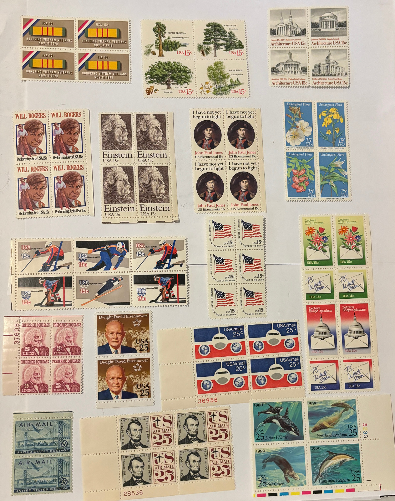 Collection over 20 dollars face value US Postage Stamps Lot 1001