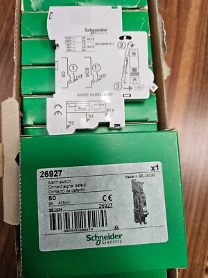 Schneider Electric 26927 auxiliary contact - 1 SD - 380..415 V - 6 A ...