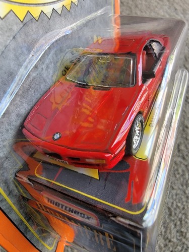 Matchbox BMW 850i Red Premiere Collection High Speed 1:64 New In Box - Picture 4 of 6