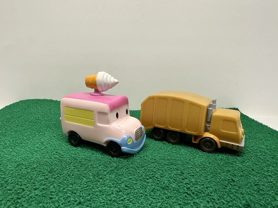 Juego de 5 figuras coleccionables The Stinky & Dirty Show Amazon raro  Foto 3 de 4