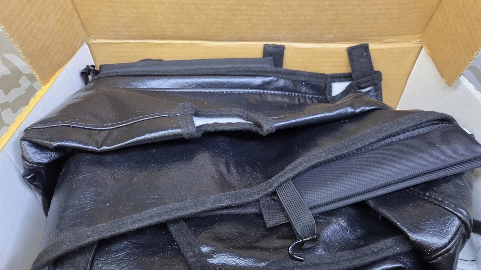 Sujetador cubierta delantera para Audi 90 ZAW 193 101 nuevo Autobahn Foto 3 de 4