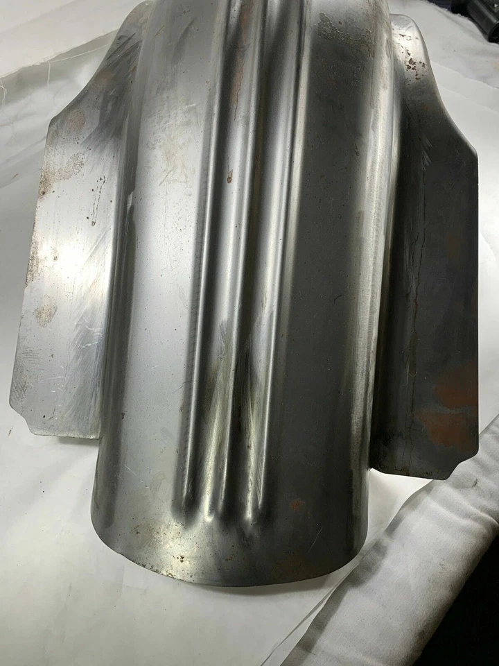 Guardabarros trasero acanalado de acero diseño Werx Harley FLHT Touring 2009-2013 Foto 3 de 4