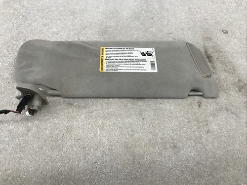 00-06 Chevy GMC TAHOE AVALANCHE SUBURBAN Z71 SILVERADO SUN VISOR SUNVISOR - Picture 9 of 16