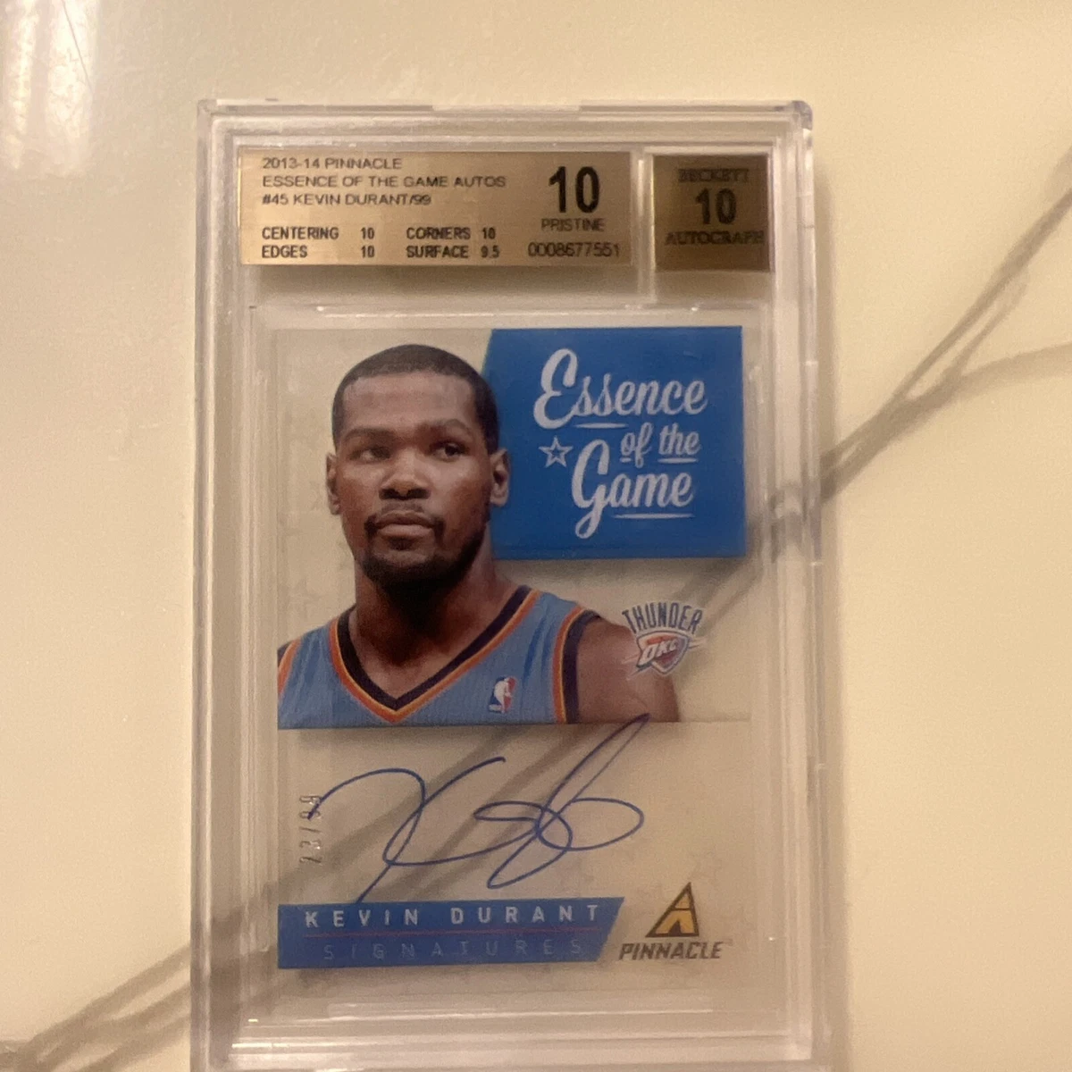 Beckett Authentication Services (BAS) Kevin Durant NBA Original