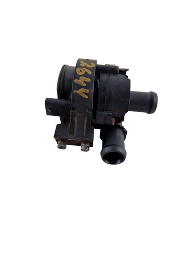 VW PASSAT B8 3G Wasserpumpe Zusatzpumpe water heater valve 5C0965567