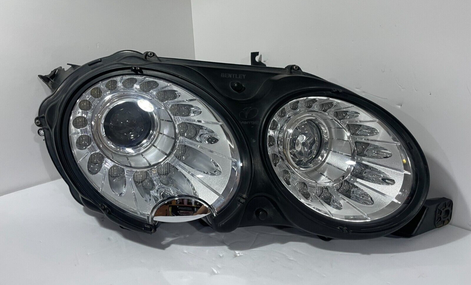 2014 - 2018 BENTLEY FLYING SPUR RIGHT XENON HEADLIGHT COMPLETE 4W1.941.016.E OEM