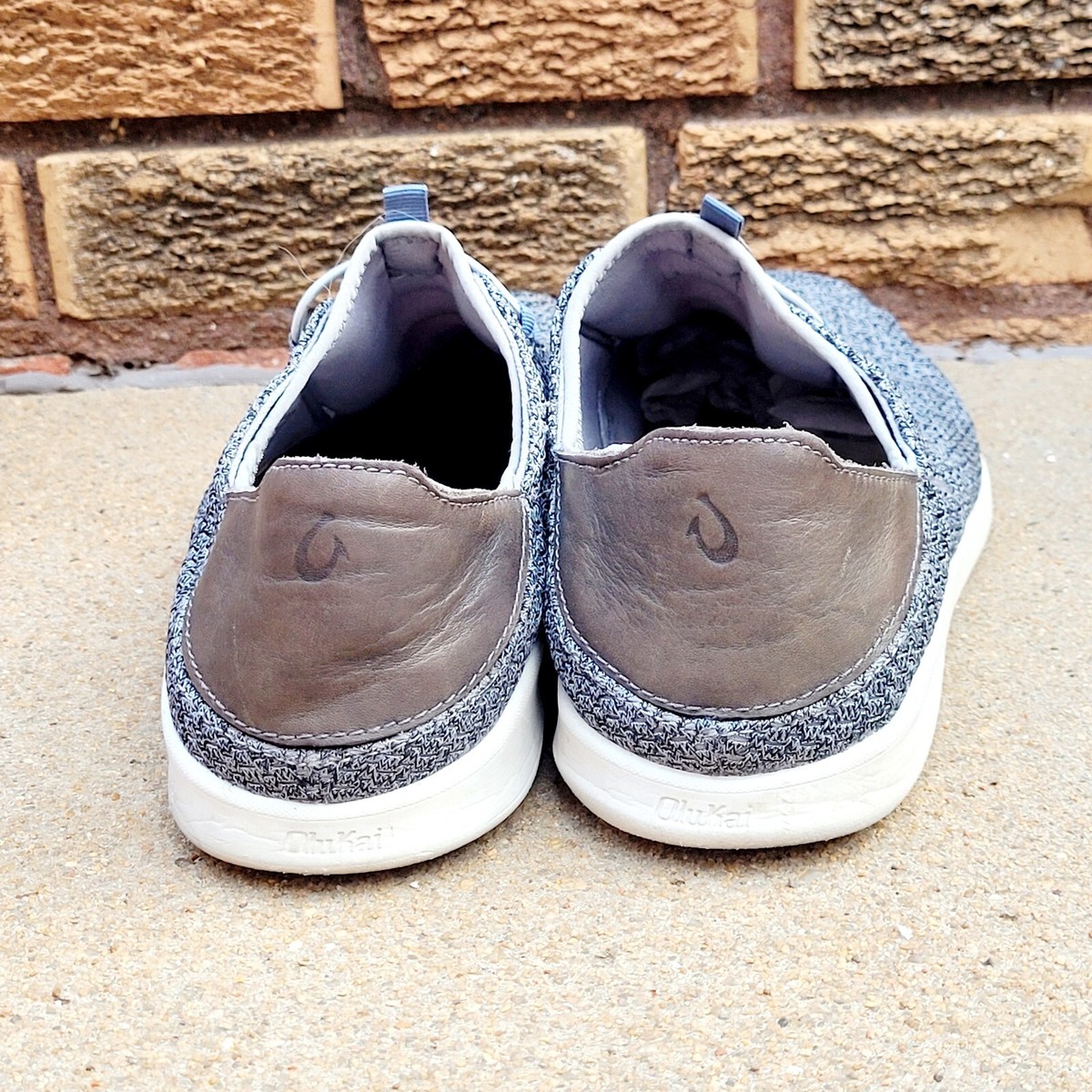 Olukai Alapa Li Gray White Low Top Lace Up Sneakers 10.5 M 