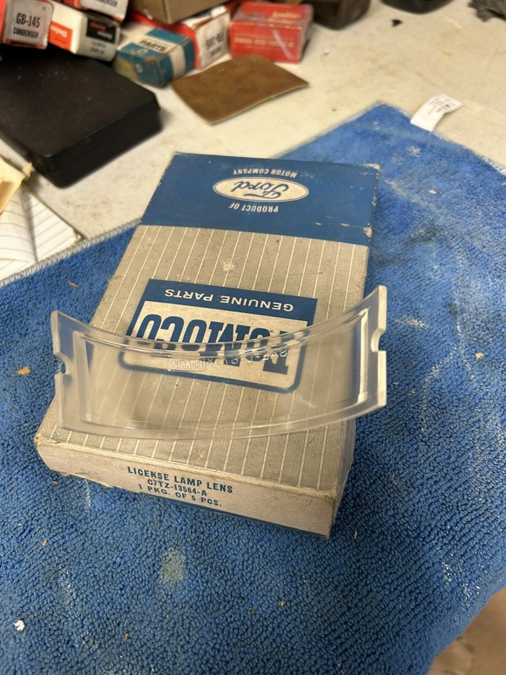 1967-72 NOS Ford Truck License Plate Lens OEM Ford FoMoCo C7TZ-13564-A ...