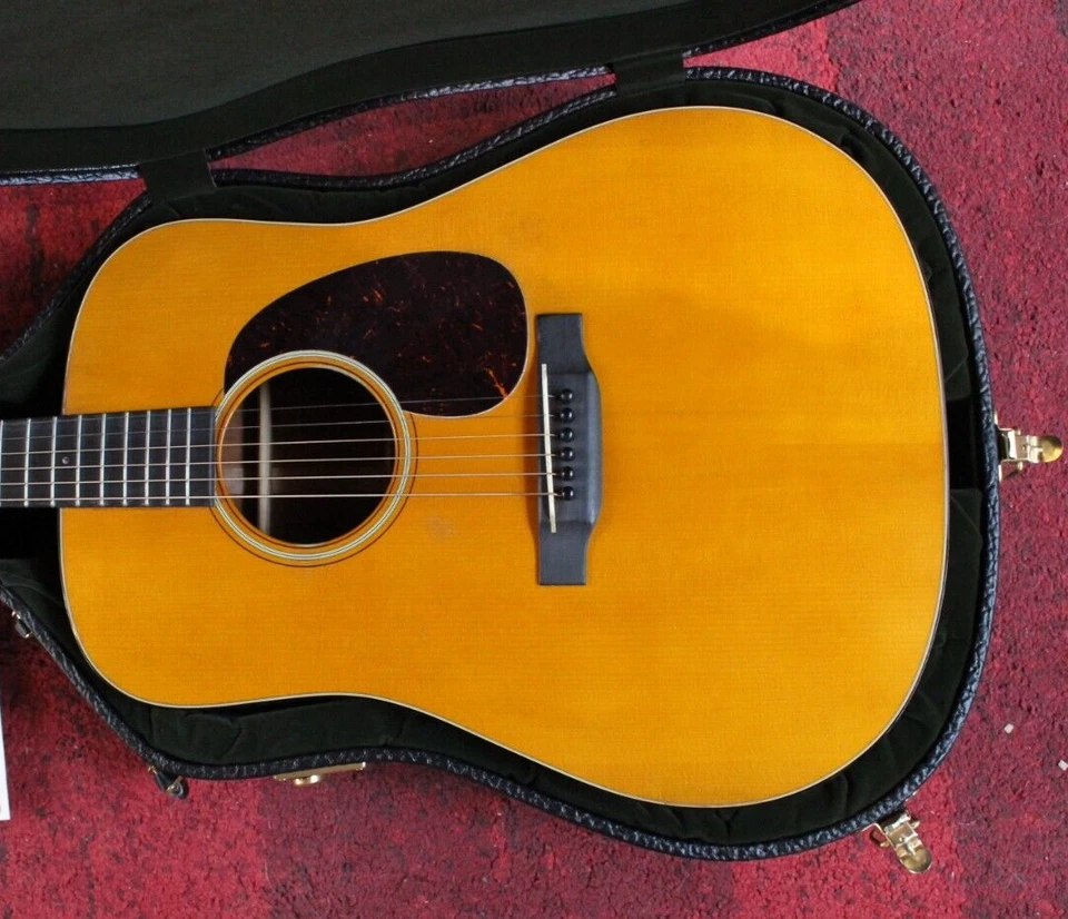 Martin Guitarra/Guitar D-18 Aged Authentic 1939 VTS Muy Raro *Colección Privada* - Imagen 2 de 4