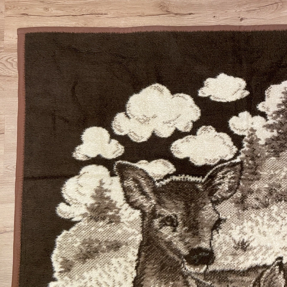 Vintage Cannon Ibena Deer Doe Fawn Bambi Blanket Brown Reversible 70 x 51 Inches - Image 2 of 4
