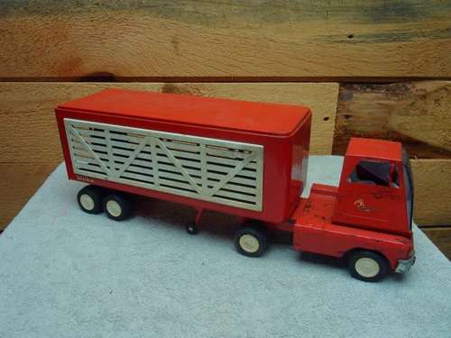 Vintage 1960s Tonka Red Semi and Livestock Trailer Metal Pressed Steel Red