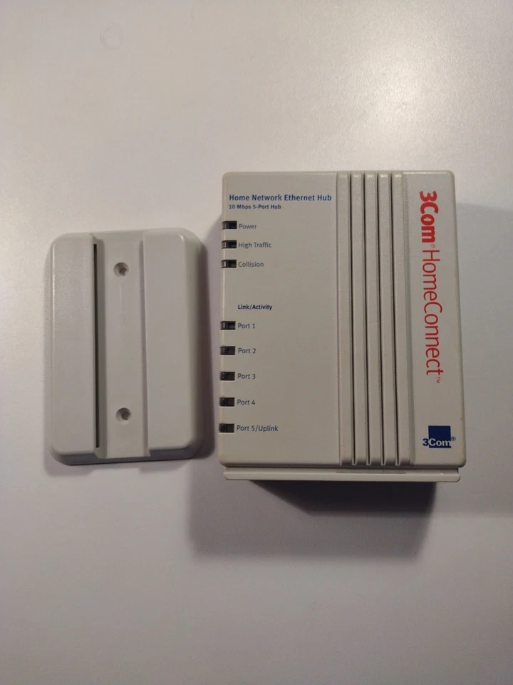 3Com HomeConnect Ethernet Hub 4-Port 3C19260 - Image 2 of 4