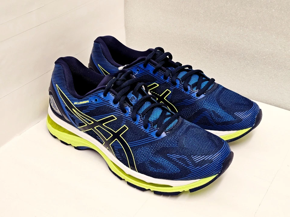 ASICS GEL Nimbus 19 (T700N) Herren Running Walking Trainer UK:9 EU:44 US:10 /28,CM - Bild 2 von 4