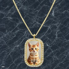 Colorful Cat Pendant Necklace Printed Fashionable Gold Tone Treasure Pendant