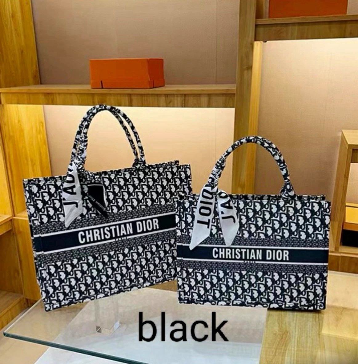 【Christian Dior】新品⭐️激レア⭐️日本未上陸book toteトート 25+ Dior Book Tote Bags for sale | Updated Oct 2026