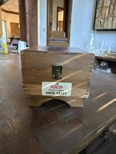 Kiwi Select Shoe Shine Valet Wooden Box Polish Black Paste 3 Brushes 3 Polishes