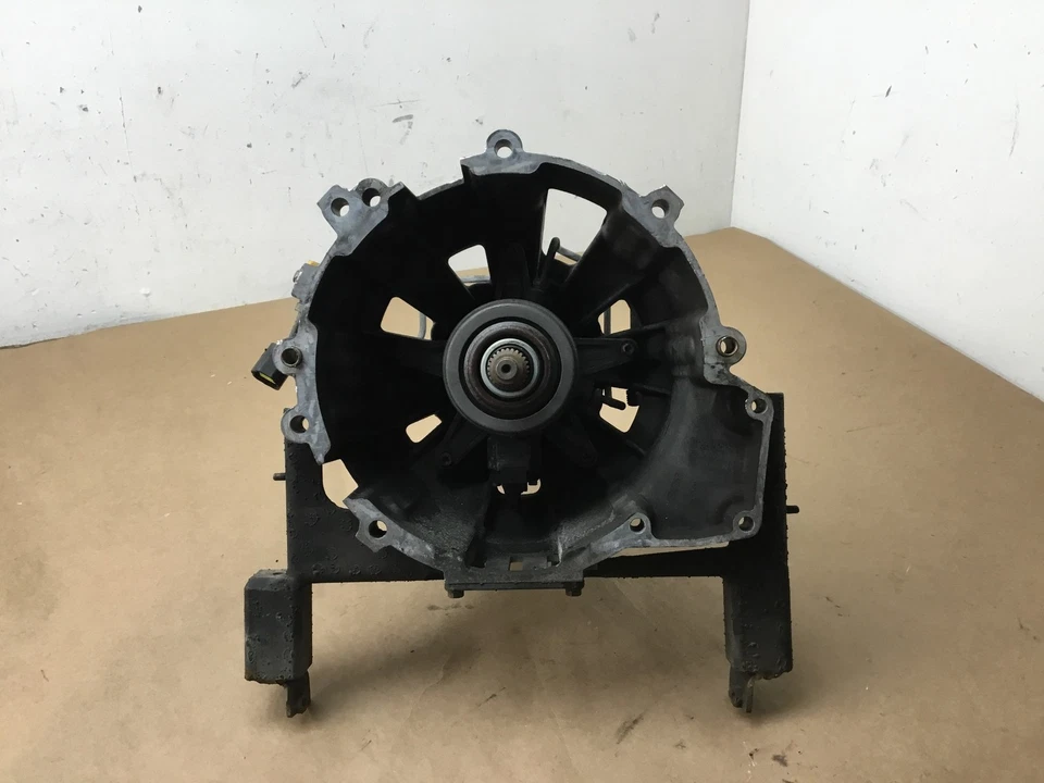 Maserati Coupe GT 2003 4.2L RWD Transmission Clutch Housing 02-06 ;:O - Image 2 of 4