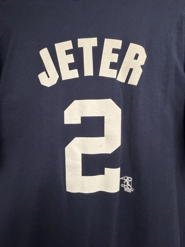 Camiseta De Colección Y2K Majestic Derek Jeter #2 New York Yankees MLB XL EE. UU. Era Azul Marino Foto 3 de 4