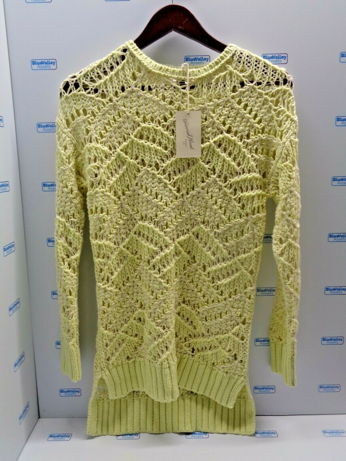 UNIVERSAL THREAD WOMENS YELLOW OPEN 