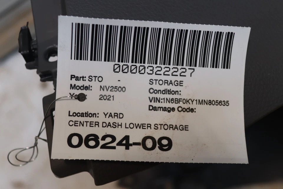 NISSAN NV1500 NV2500 NV3500 2012-2021 TABLERO PORTAVASOS ALMACENAMIENTO INFERIOR OEM Foto 3 de 3