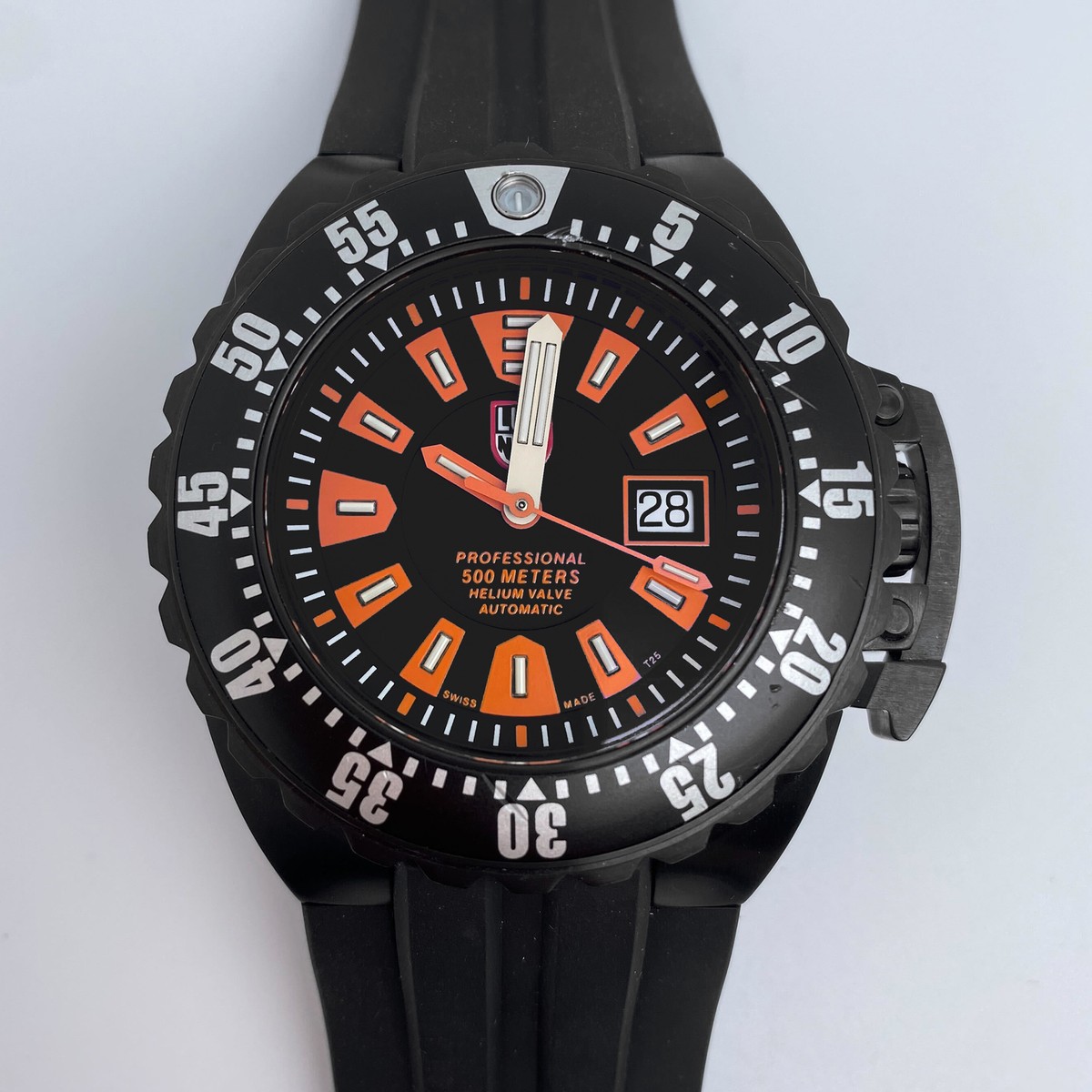 Luminox Deep Dive 1500 Series 44mm Steel Black Dial Luminox Deep Dive 1500 Series 44mm Steel Black Dial
