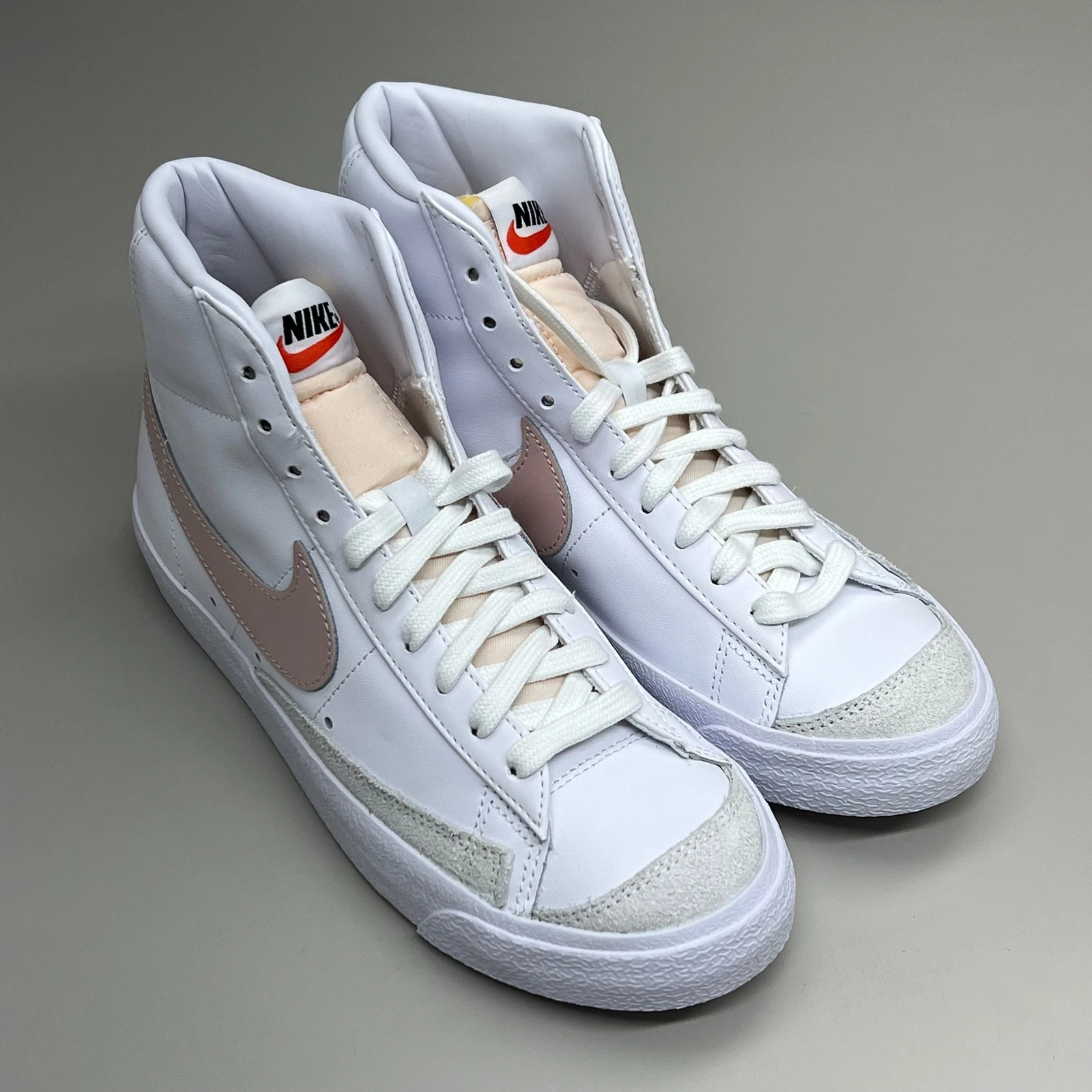 Sneakers retrò Nike Blazer Mid '77 taglia donna 12 uomo 10 5 bianco rosa CZ1055 118