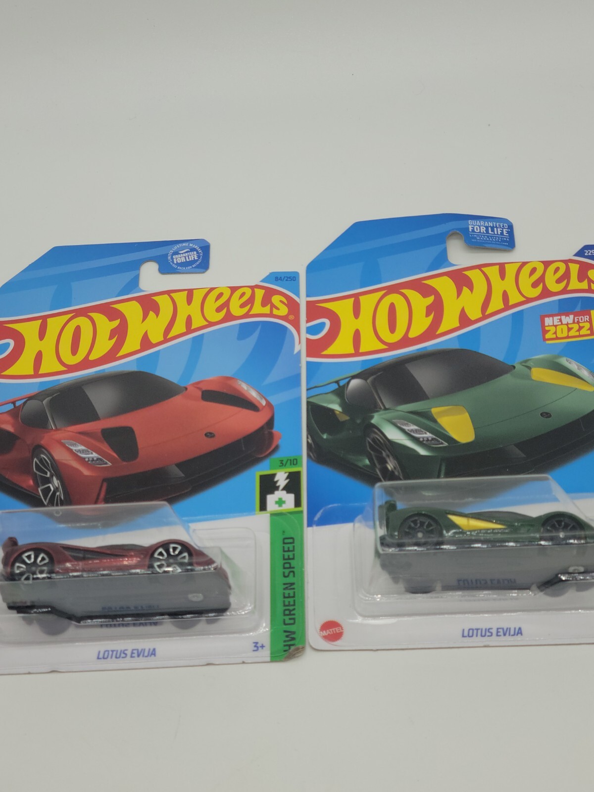 2023/2022Hot Wheels Lotus Evija  Non Super Treasure Hunt Red Lot (Red/Green)