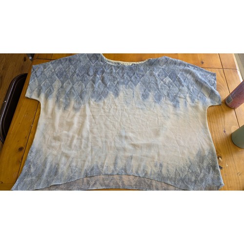 Cabi Ombre Poncho Top Flowy Lightweight Blue White Size M - Picture 5 of 6