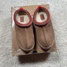 UGG Kids Brown Suede Sheepskin Lined Slippers Mules Red Trim Size Toddler