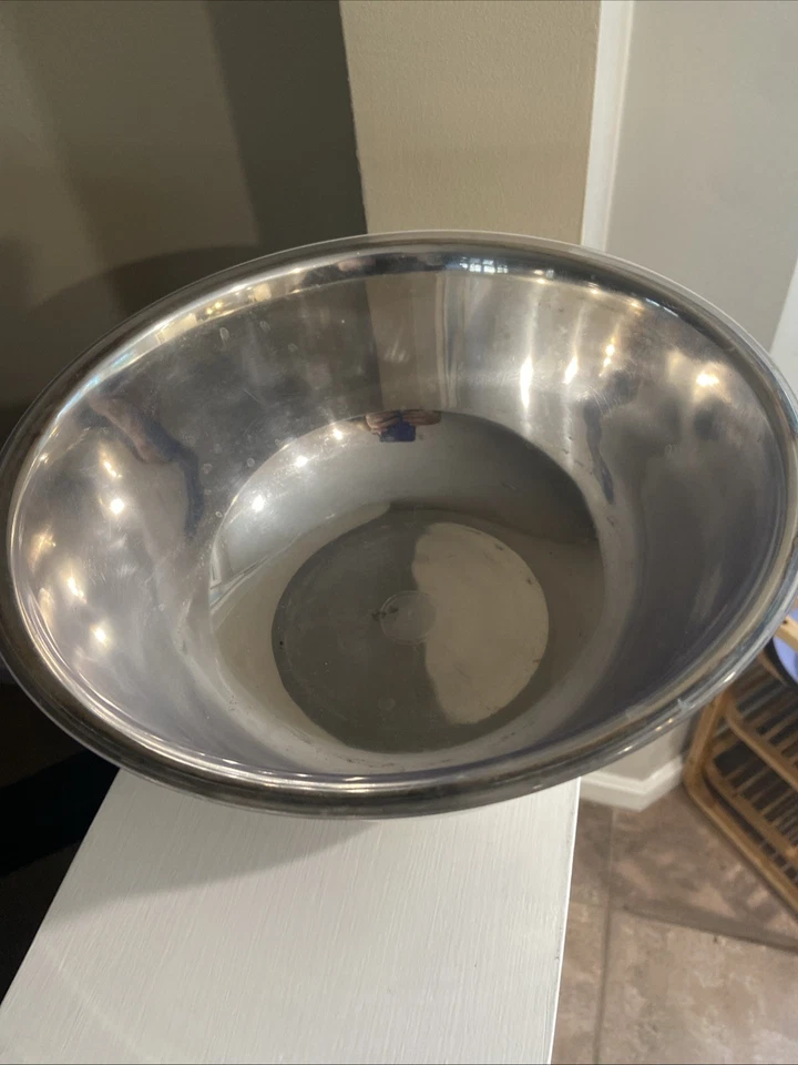 "Reproducción vintage Oneida Paul Revere 10"" cuenco plateado con revestimiento de plástico" Foto 2 de 3