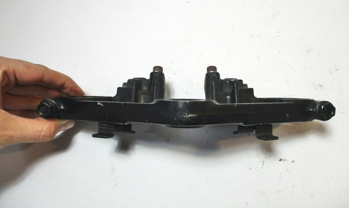 KAWASAKI ZX750 UPPER FORK HOLDER CLAMP 44039-1073 ZX 750 GPZ