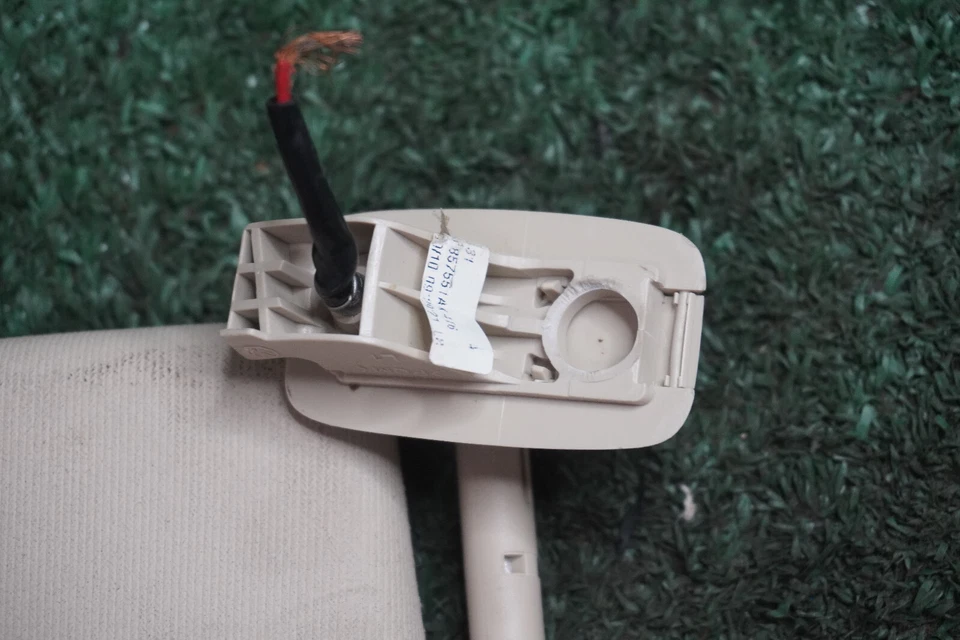 Parasol Volkswagen CC 2012 2013 2014 2015 LADO DEL CONDUCTOR BRONCEADO OEM 1 pieza Foto 3 de 4