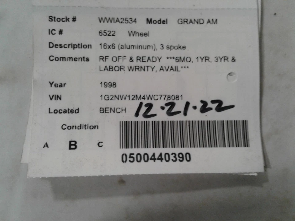 Used Wheel fits: 1998 Pontiac Grand am 16x6 aluminum 3 spoke Grade B - Image 2 of 3