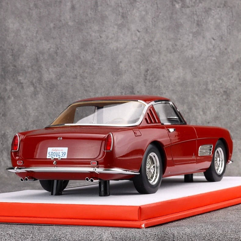 1/18 Ferrari 410 S.A. SUPERFAST 1959 Italian brand red resin car - Image 2 of 4
