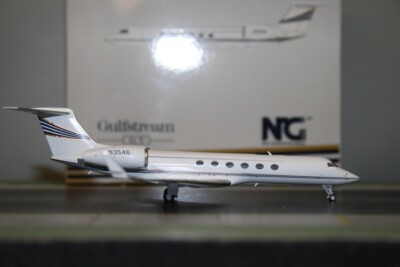 NG Models 1:200 Nike Gulfstream G-V N3546 (75008) Model Plane