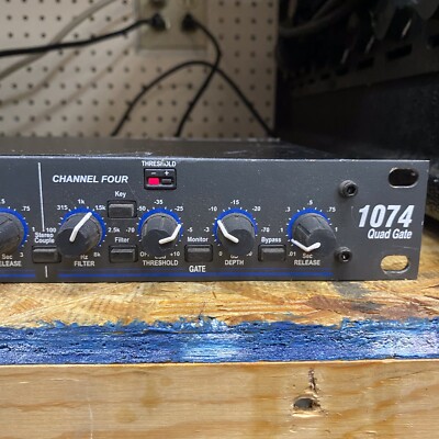 Used dbx 1074 Quad Gate | eBay