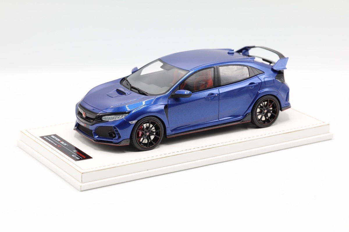 2018 MotorHelix 1/18 Honda Civic Type R FK8 LHD in Gloss Metallic