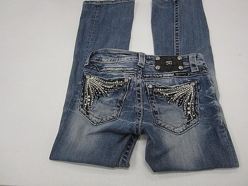 SUPER NICE Miss Me Feather/Crystals 