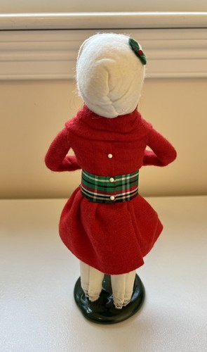 Vintage Byers Choice 1988 Traditional Girl Caroler Red Dress Tree Bumpy Base - Picture 3 of 9