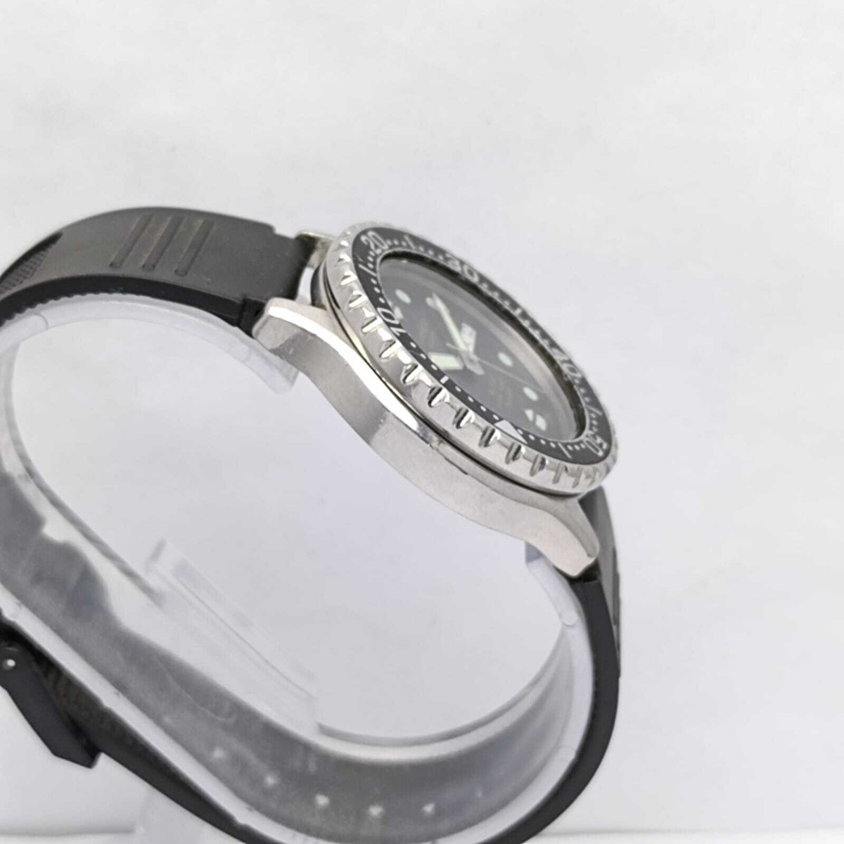 Ricoh Limelight Quartz Diver Day/Date Vintage Men's Watch