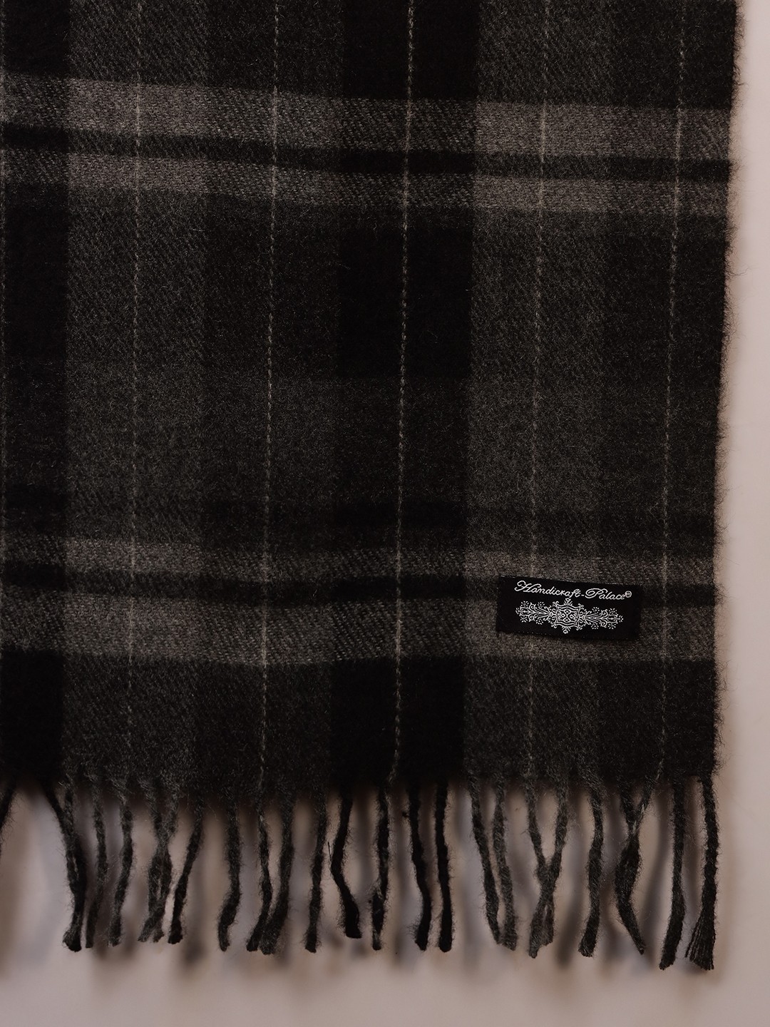 Mens Plaid Scarf Soft Winter Shawl Lightweight Cold-Weather Gear Black Checks