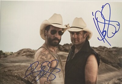 6) Boss Hoss 2x signiert Großfoto Musik Unterschrift Signatur Autogramm signed