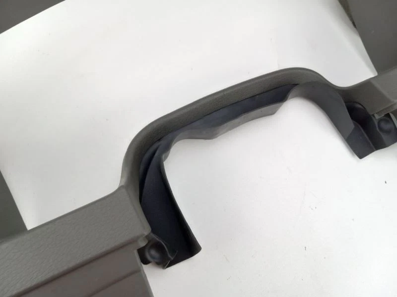 Bisel de cuadro de instrumentos con rejillas de ventilación para Dodge Durango 2005 OEM 1066740AC Foto 4 de 4