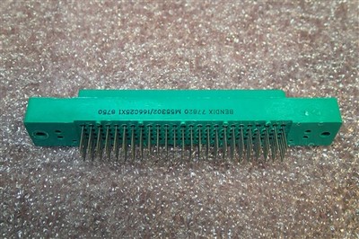 BENDIX MB4-100 M55302/166025X1 RECTANGULAR CONNECTOR NOS NEW OLD STOCK